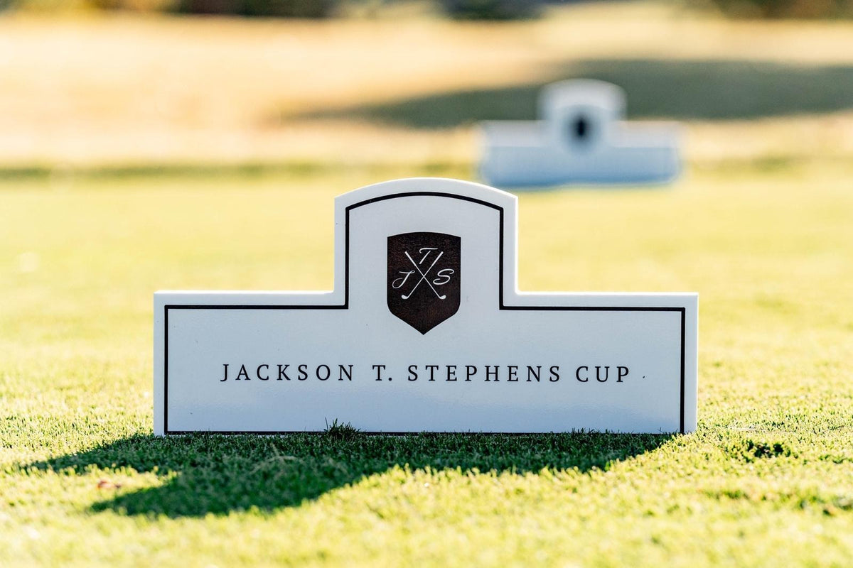 Jackson T. Stephens Volunteer Pop-up Shop